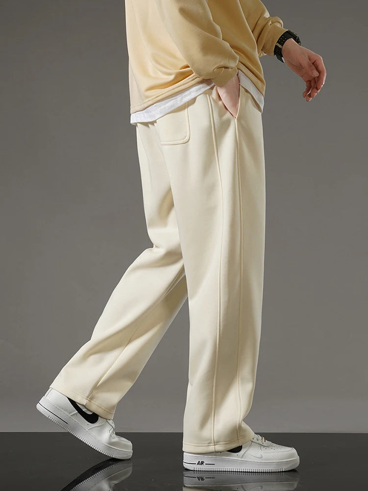 RelaxedFit™ - Wide-Leg Sweat Pants