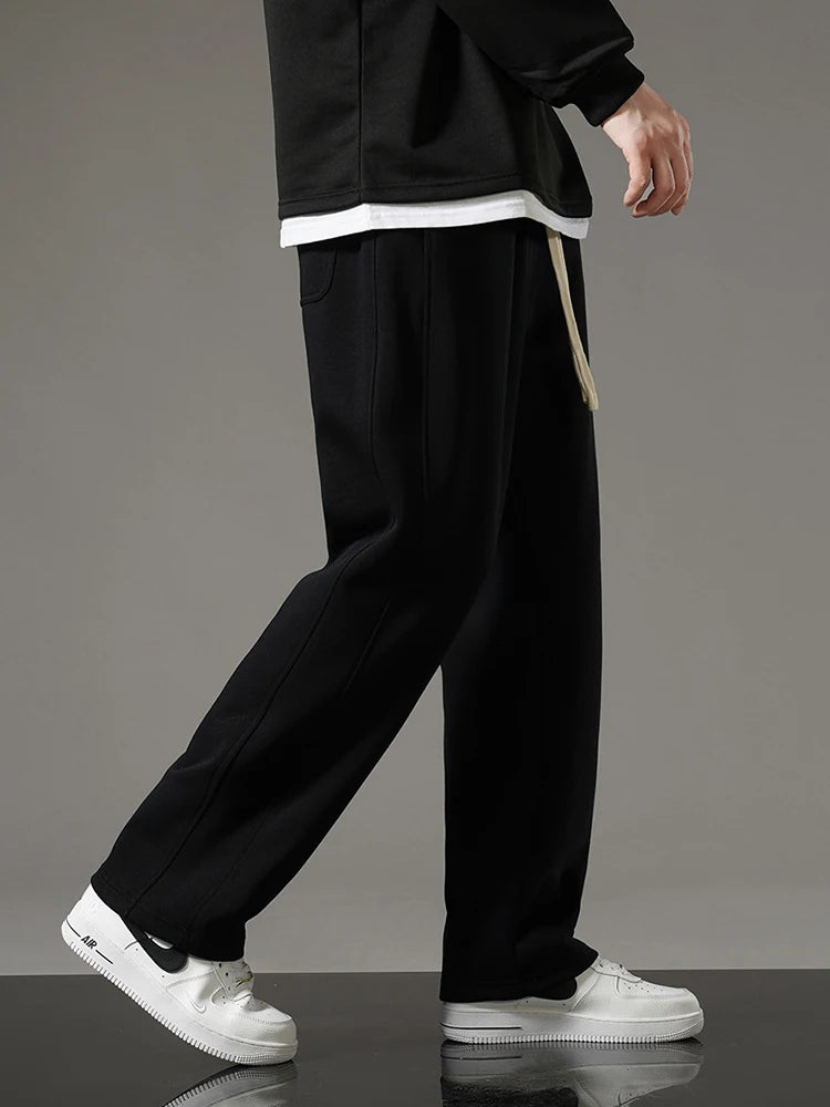 RelaxedFit™ - Wide-Leg Sweat Pants